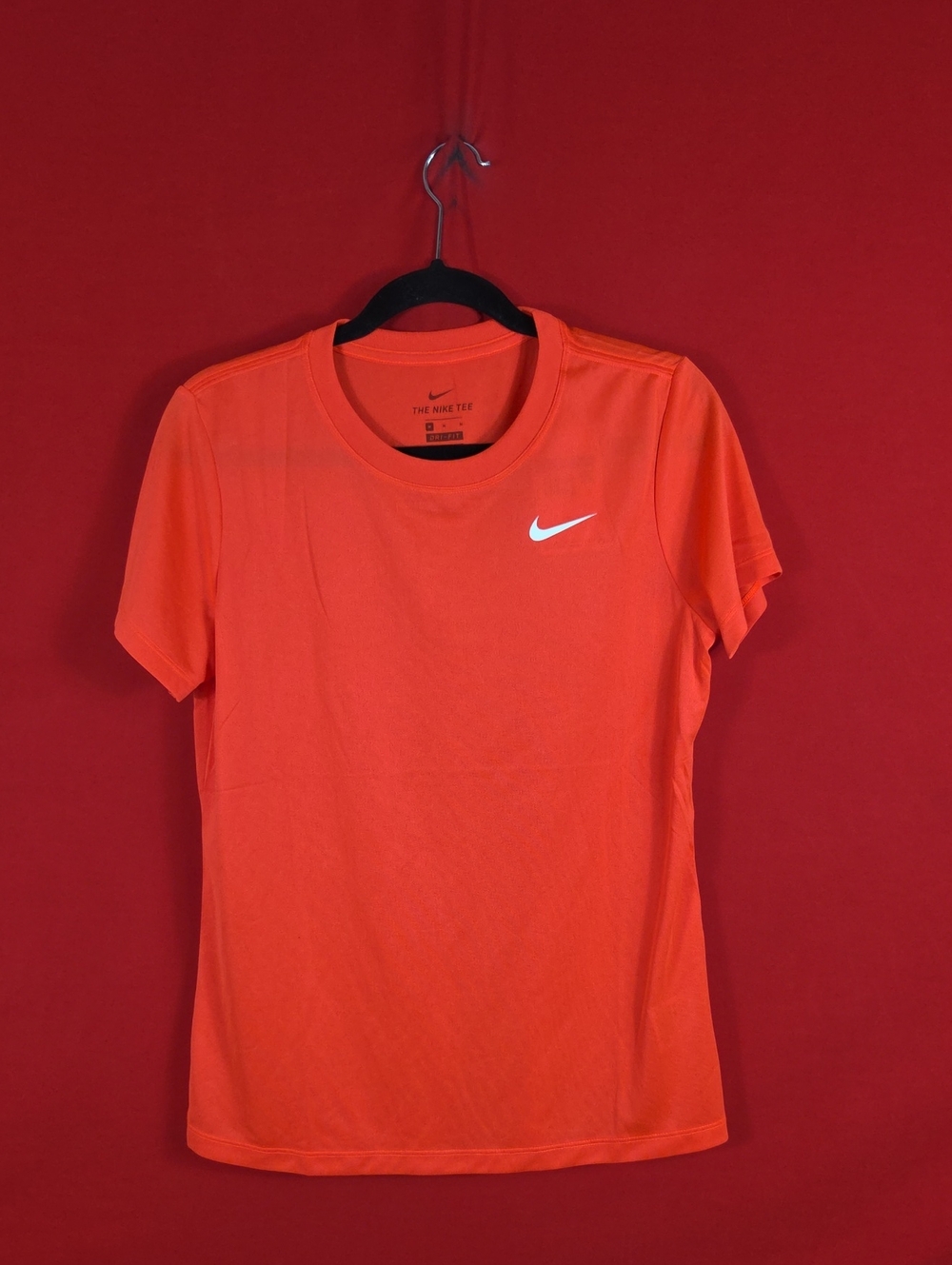 NEW NIKE Womens Dri-fit Legend T-Shirt Orange Size Medium